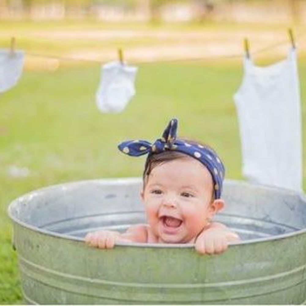 Meet your Posher, Nesa